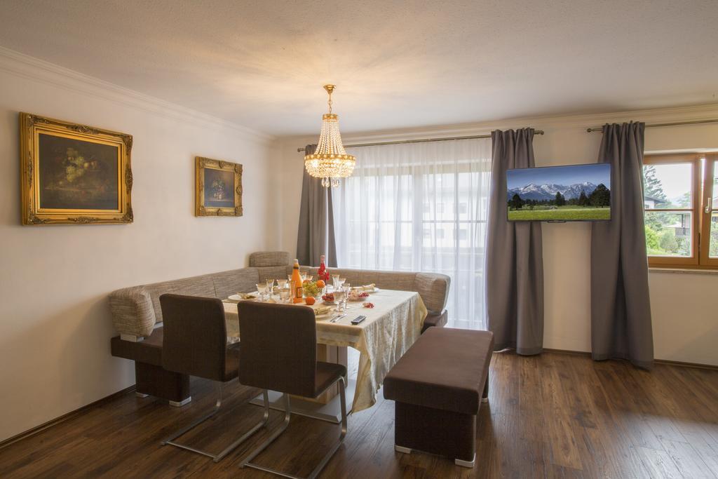 Golden Gapa Central Apartment 4 가르미슈파르텐키르헨 객실 사진